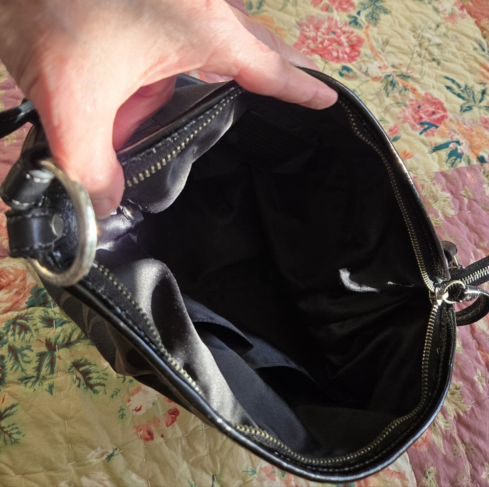 Coach Vintage Soho Hobo Shoulder Bag - EUC - Picture 5 of 7